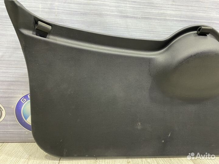 Обшивка крышки багажника Шумоизоляция Nissan micra