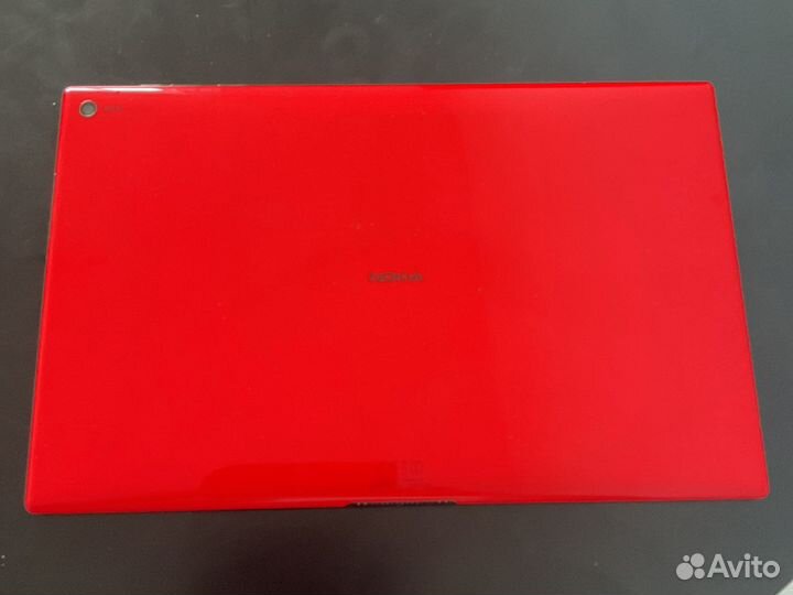 Nokia lumia 2520 + клявиатура nokia Power Keyboard