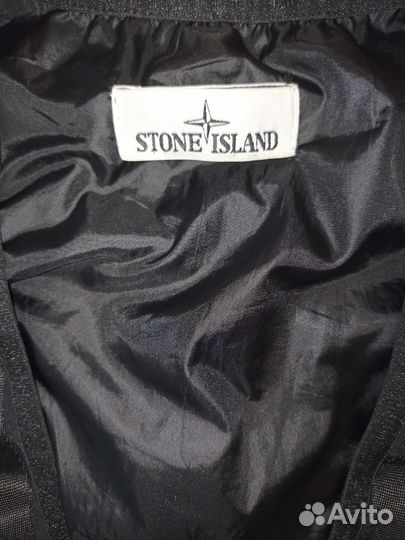 Жилетка(бронежилет) stone island