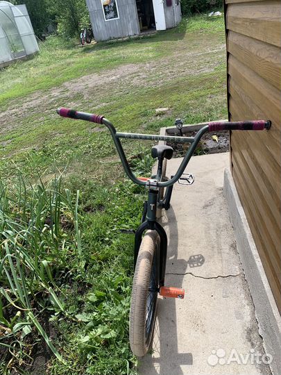 Трюковой велосипед bmx