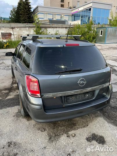 Opel astra h салон