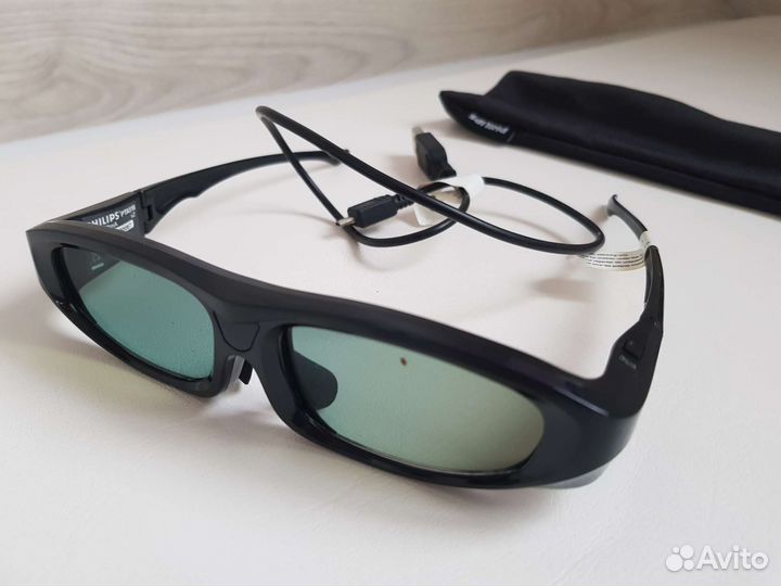 Активные 3D очки Philips с аккумулятором рта 518