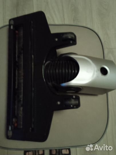 Продаю запчасти к пылесосу bosch атlet 25.2 v