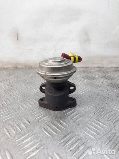 Клапан EGR Volkswagen Passat седан 2.5 AKN 2001