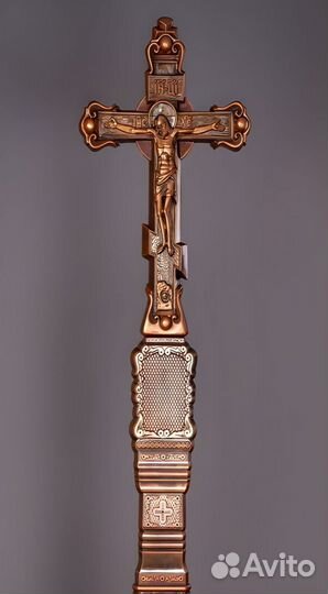 Крест на могилу из камня