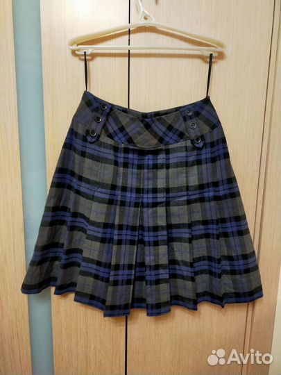 Юбка женская, разм 48, шерсть
