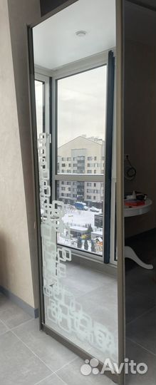 Зеркало дверь от шкафа купе на роликах