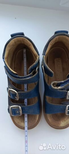 Ортопедические сандалии