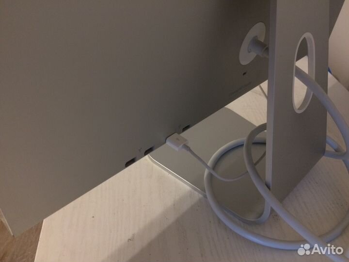 Apple Cinema Display 23 (A1082) с блоком питания