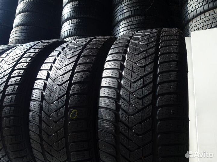 Pirelli Winter Sottozero 3 225/55 R17