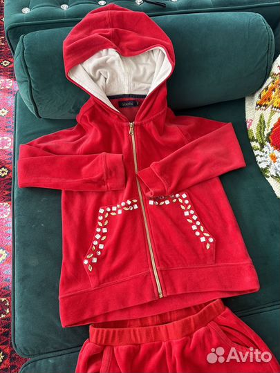 Спортивный костюм