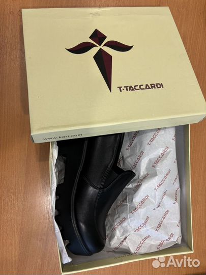 Продам полуботинки