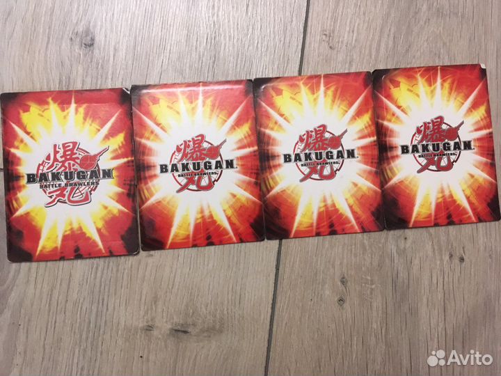 Коллекция карточек Bakugan Bomb-ball