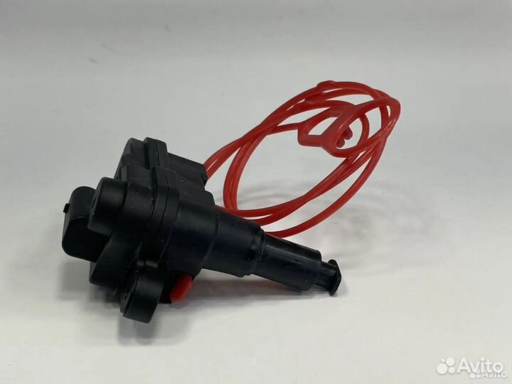 VAG 510810773 510810773A привод лючка бензобака