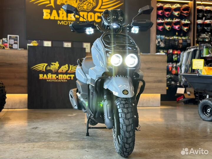 Скутер tmbk tank 150 (50сс)