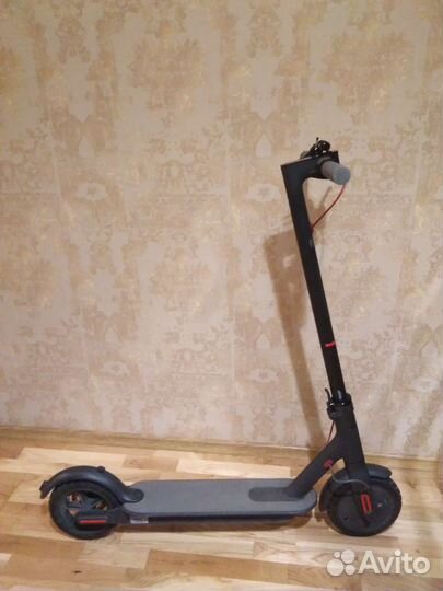 Электросамокат Xiaomi Mi Electric Scooter 1S Black