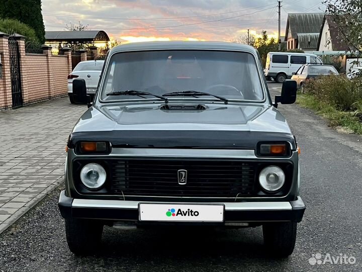 LADA 4x4 (Нива) 1.7 МТ, 2009, 190 000 км