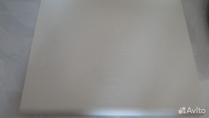 Подставка для планшета Исбергет икеа