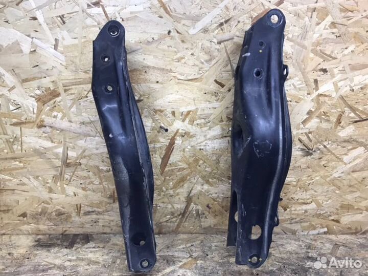 Рычаг подвески задний Mercedes-Benz C W204 1.8