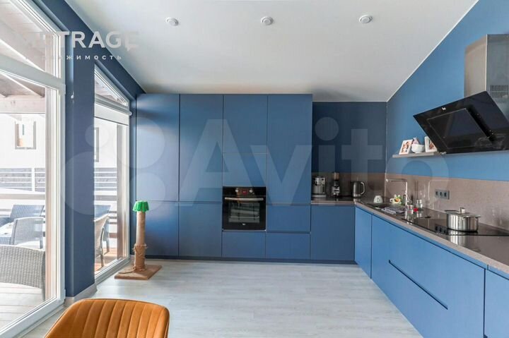 Коттедж 162 м² на участке 8 сот.