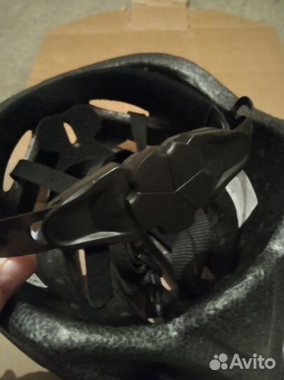 Шлем велосипедный и для роликов