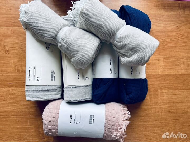Пледы и покрывала IKEA новые