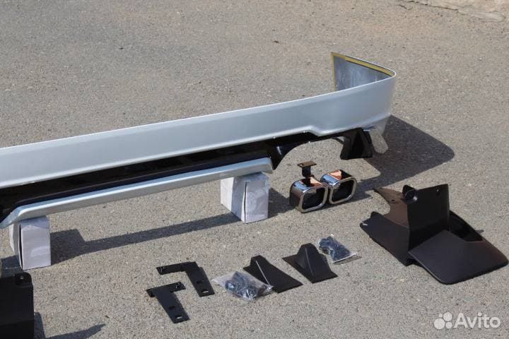 Prado 120 Задняя накладка губа Modellista V1NZ7