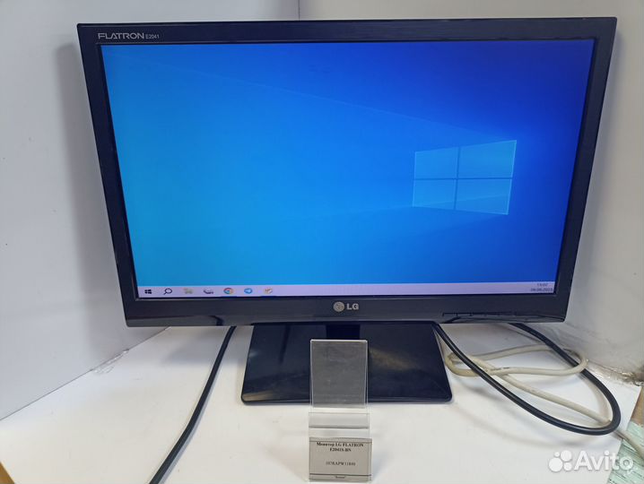 Монитор LG flatron E2041S-BN