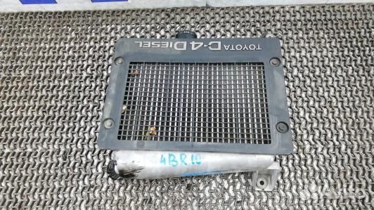 Радиатор интеркуллера toyota RAV 4 ZCA2 (4BR10KC01