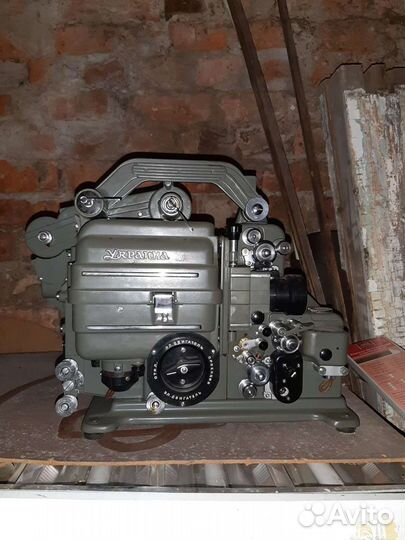 Кинопроектор украина