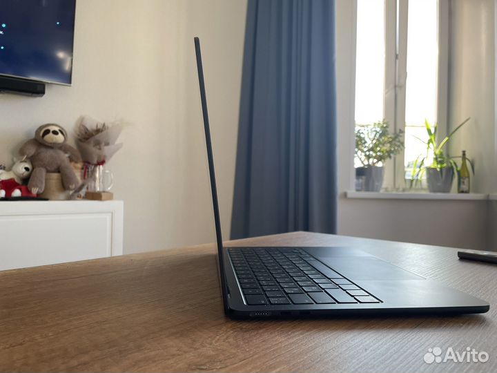 Apple macbook air 13 2022 m2 8gb 256