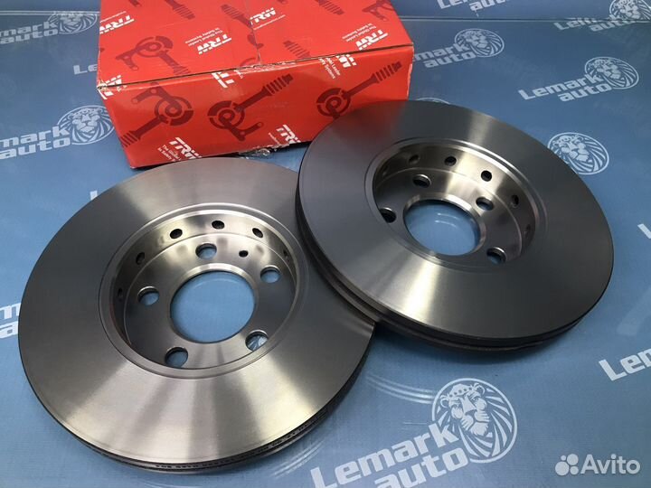 Диск тормозной передний Skoda Octavia A7