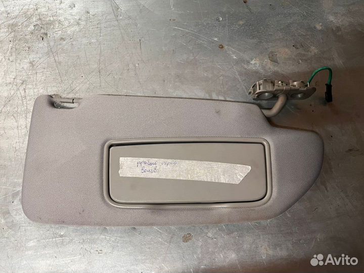 Козырек солнцезащитный правый Volvo XC90 бу