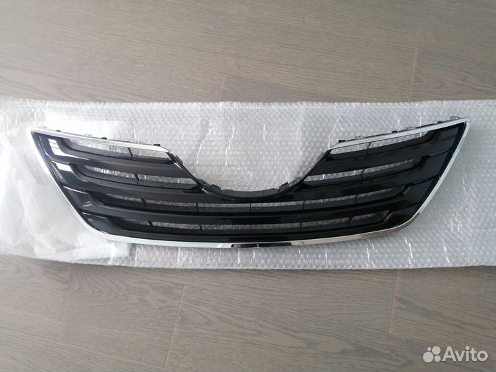 Решетка радиатора toyota camry 40 дорестайл