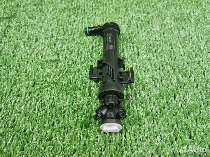 Форсунка омывателя фары правая Audi Q5 8R 09-17г V