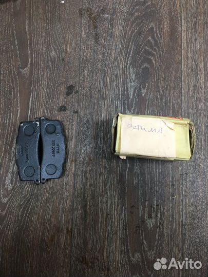 Тормозные колодки Toyota Estima