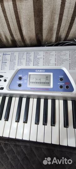 Синтезатор casio