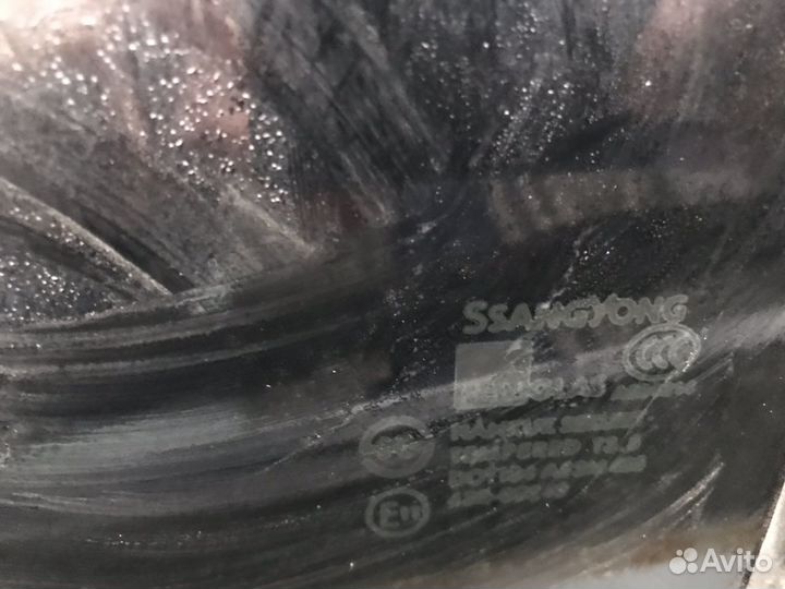 Стекло задней Лёвой и правой двери ssang Yong kyro