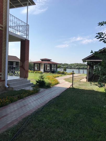 Гостиница, 160 м²