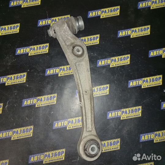 Рычаг передний нижний правый Audi A4 B8