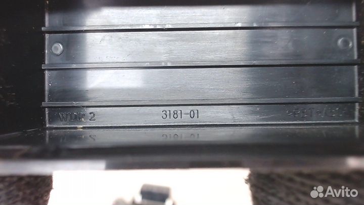 Блок реле Lincoln Navigator, 2010