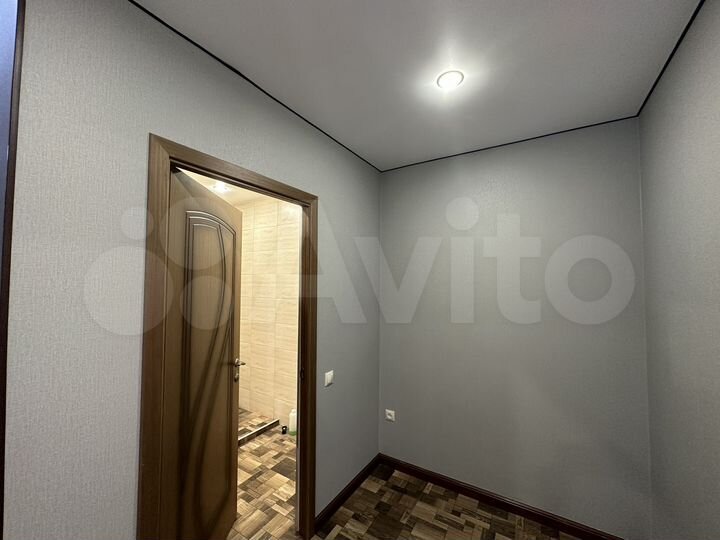 4-к. квартира, 140 м², 1/2 эт.