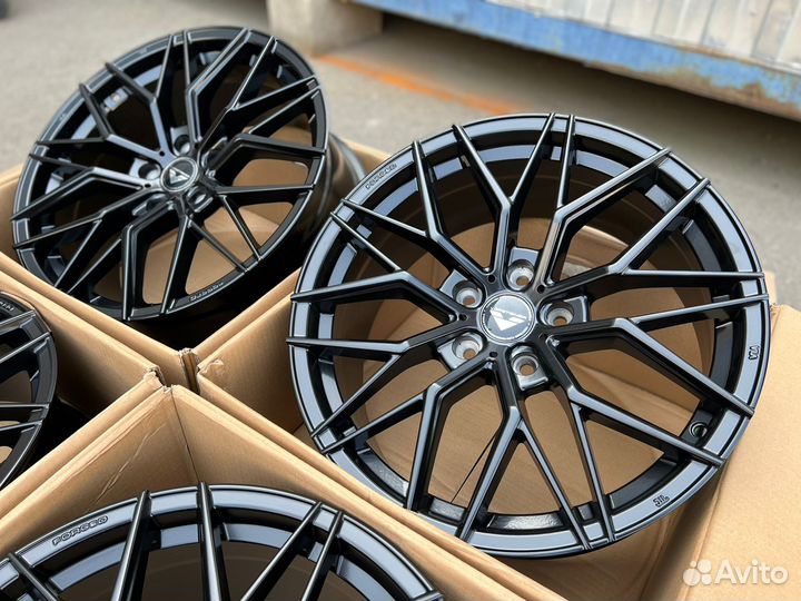 Диски литые новые R17 5*114.3 на Kia Mazda Huyndai