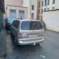 Hyundai Trajet 2.0 MT, 2005, 313 398 км, с пробегом, цена 385 000 руб.