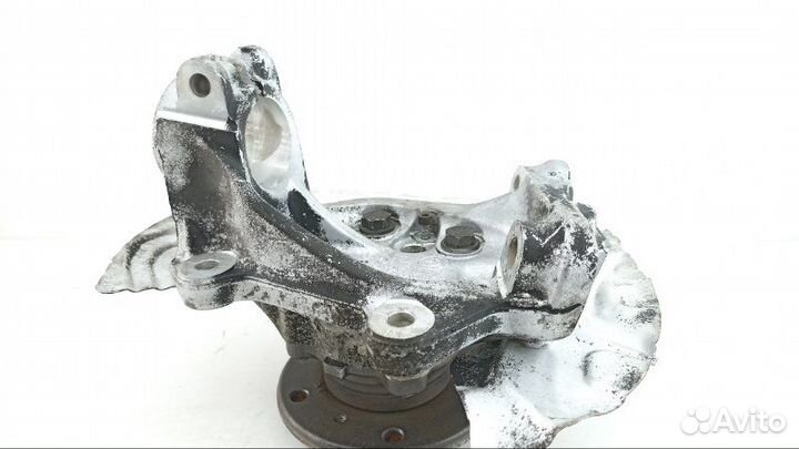 Ступица передняя левая Bmw 1-Series E87 2008