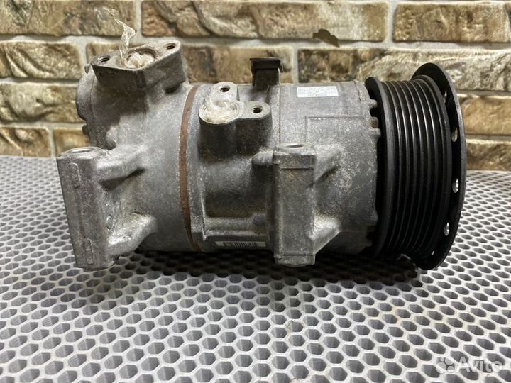 Компрессор кондиционера Toyota Rav4 XA30 2.2 2008