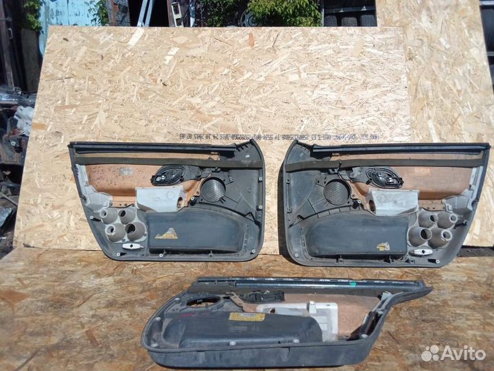 Дверные карты передние пара задняя левая Renault L