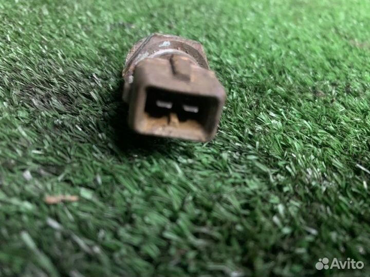 Датчик температуры Bmw 5-Series E34 M20B25