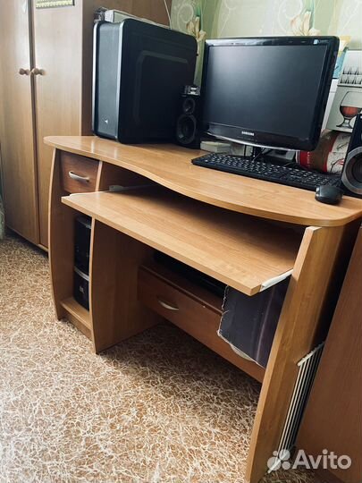 Компьютерный стол бу