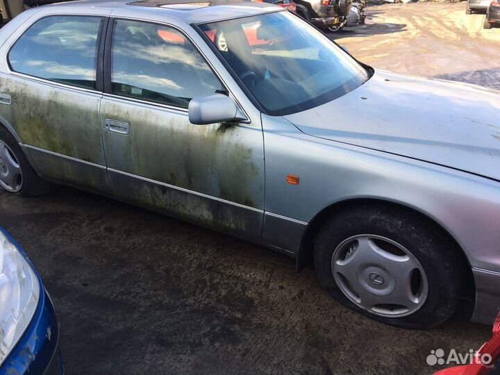 Фонарь 8155050090 Lexus LS 400 (1994-2000)